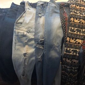 5 jeans, 1 overall, 2 legging bellbottoms